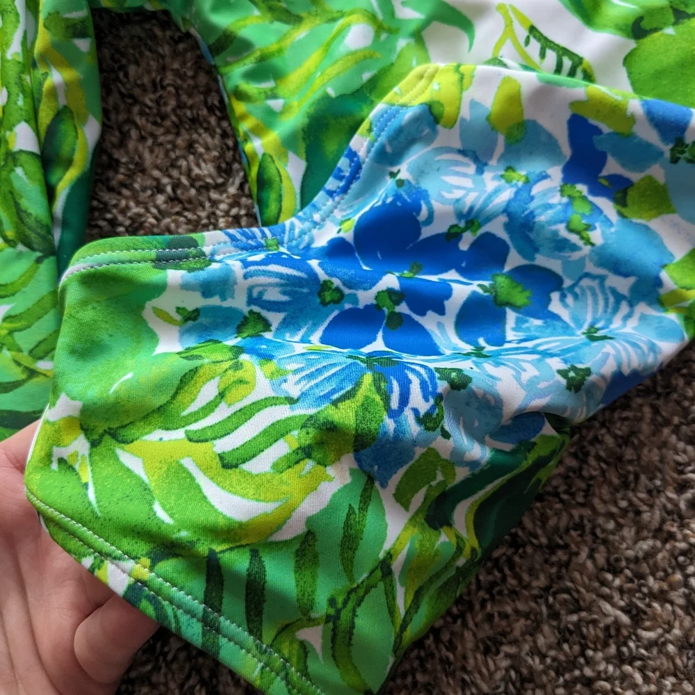 MOTT 50 Mini Kelly Girls Long Sleeve One Piece Swimsuit Toddler Size 2T UPF 50+